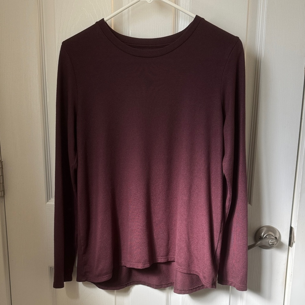 American Eagle Outfitters Long Sleeve Shirt